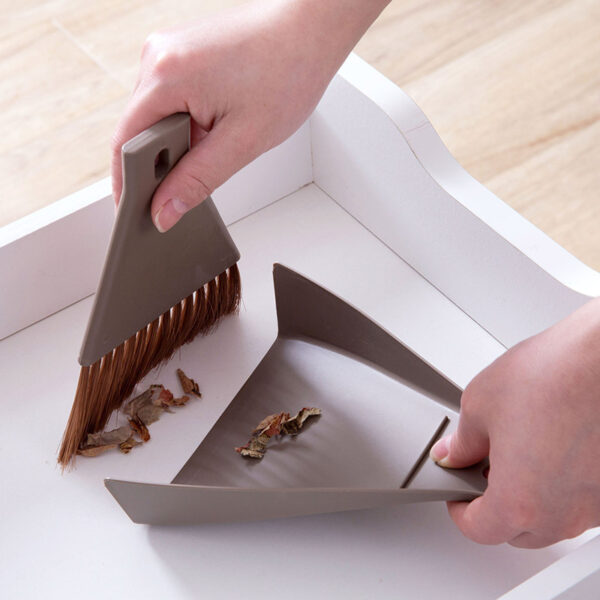 Household mini preschool broom and dustpan set - Image 2